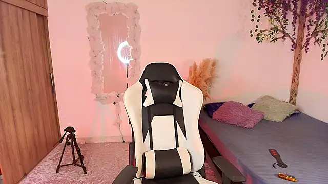 IamAndrey online show from July 2026 04:05:01 PM