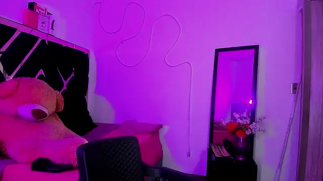 evelott allenx online show from June 2026 10:51:01 PM