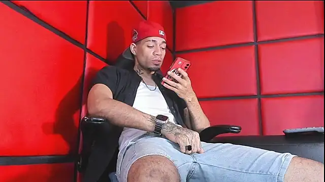 Daniel huge22 online show from May 2026 03:29:01 PM