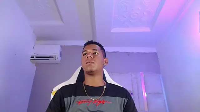 Leo 444  online show from April 2026 12:54:01 PM