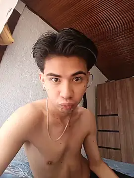 Snapshot of youn_rider chatting on May 2026 04:12:01 PM youn rider online show from May 2026 04:12:01 PM