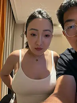 Snapshot of sunsinedadada chatting on April 2026 02:39:02 PM sunsinedadada online show from April 2026 02:39:02 PM