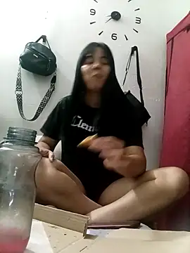 Lcamilagarcia online show from May 2026 03:14:02 AM