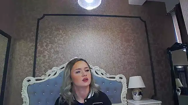 Ivy Quin online show from May 2026 04:06:02 AM