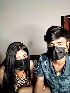 Snapshot of Love-Birdss chatting on April 2026 05:06:01 PM Love-Birdss online show from April 2026 05:06:01 PM