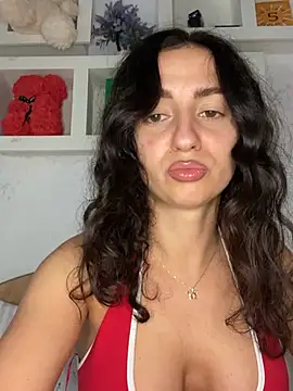 KarolDolly05 online show from July 2026 01:07:01 PM