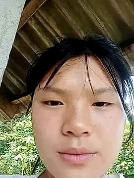 Snapshot of Zion-z chatting on April 2026 05:29:02 AM Zion-z online show from April 2026 05:29:02 AM