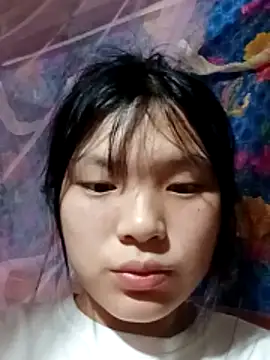 Snapshot of Zion-z chatting on April 2026 09:47:01 AM Zion-z online show from April 2026 09:47:01 AM