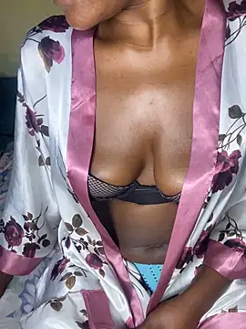 siphesihle11 online show from April 2026 10:38:01 PM