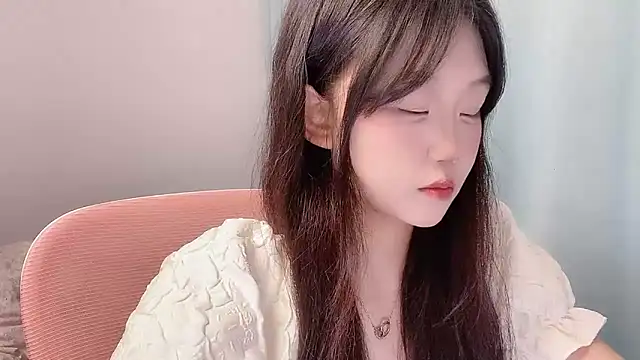 Lilababy00 online show from May 2026 01:33:01 AM