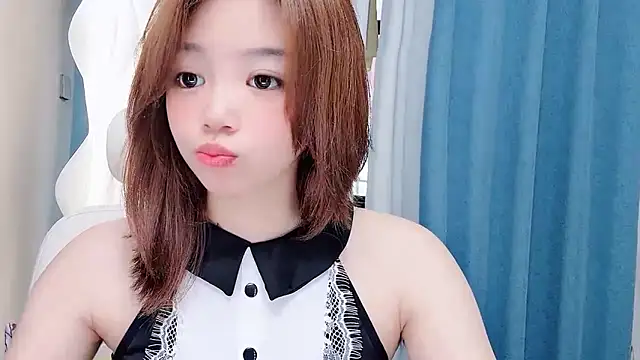 Lilababy00 online show from June 2026 04:40:01 AM