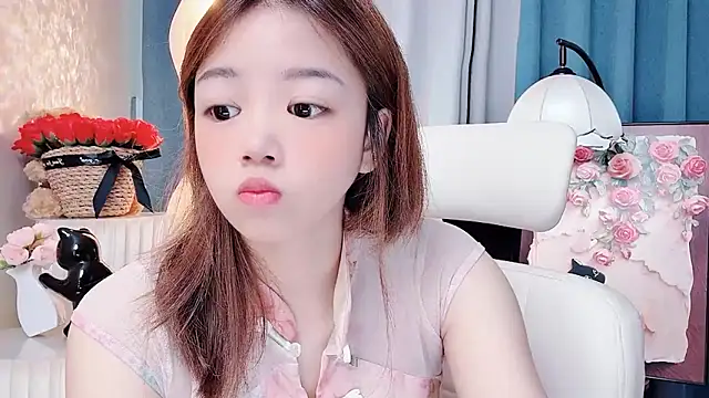 Lilababy00 online show from July 2026 05:11:01 AM