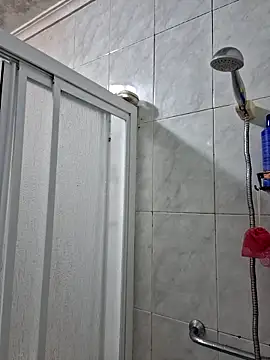 Snapshot of Yagodit chatting on April 2026 11:16:01 AM Yagodit online show from April 2026 11:16:01 AM