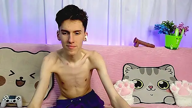 GoodBoyLuca online show from June 2026 11:29:02 PM