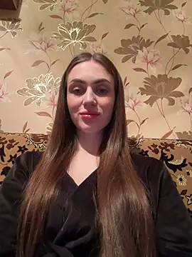 Snapshot of AlinaLove3213 chatting on April 2026 05:52:02 PM AlinaLove3213 online show from April 2026 05:52:02 PM