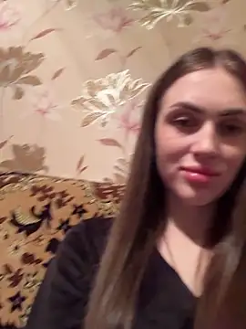 Snapshot of AlinaLove3213 chatting on May 2026 06:56:02 PM AlinaLove3213 online show from May 2026 06:56:02 PM