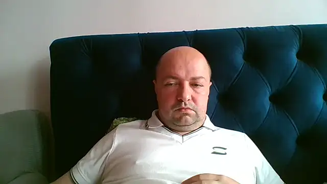 Luceriusbigass online show from May 2026 07:05:02 AM
