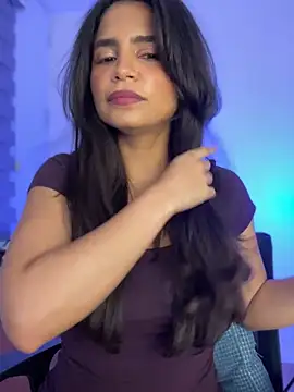holaRosa online show from June 2026 10:04:01 PM