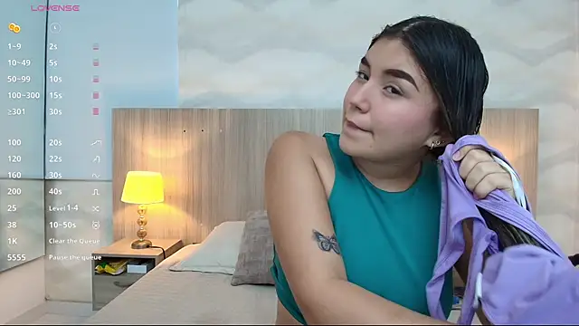 skinny laura online show from July 2026 11:02:02 AM