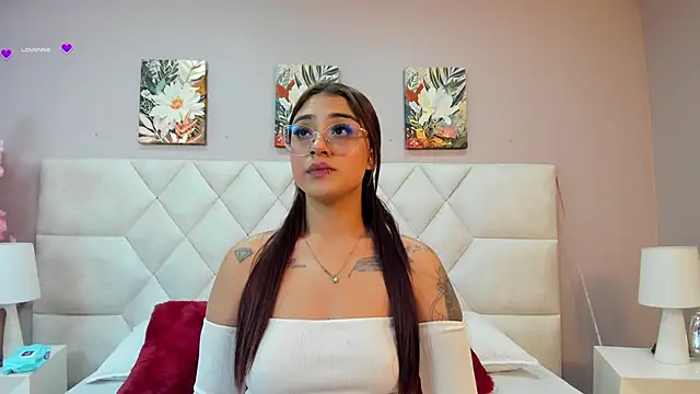 Victoria  lee online show from May 2026 04:30:02 AM