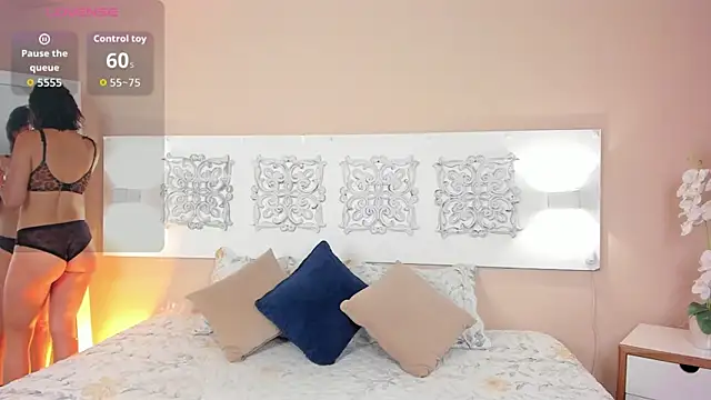 Snapshot of freyaa__1 chatting on April 2026 01:27:02 PM freyaa 1 online show from April 2026 01:27:02 PM