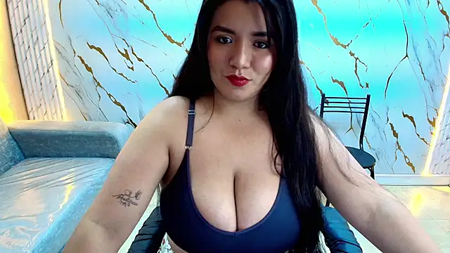 Snapshot of Sasha_tf chatting on May 2026 12:33:01 PM Sasha tf online show from May 2026 12:33:01 PM