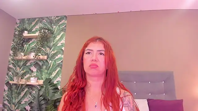 Lunnacherry online show from May 2026 02:44:02 PM