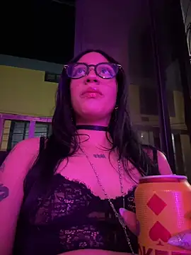 Kattze  online show from May 2026 12:52:02 AM