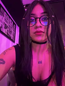 Kattze  online show from May 2026 11:57:01 PM