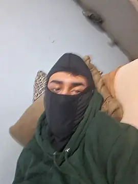 Snapshot of Frankito56 chatting on April 2026 01:07:01 PM Frankito56 online show from April 2026 01:07:01 PM