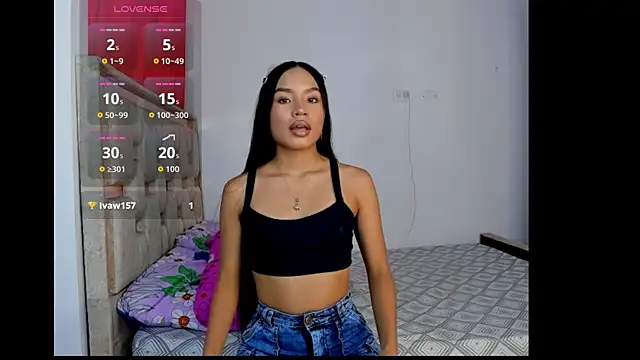 Snapshot of pocahontasbaby_ chatting on April 2026 12:05:01 AM pocahontasbaby online show from April 2026 12:05:01 AM