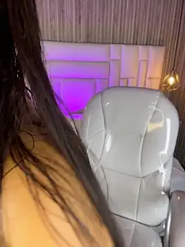 NicolSantos online show from May 2026 11:31:02 AM