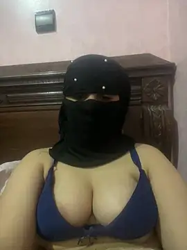 Snapshot of Arabe_Talent chatting on May 2026 12:29:02 AM Arabe Talent online show from May 2026 12:29:02 AM