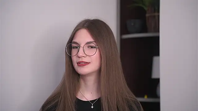 Snapshot of ToyaEssex chatting on April 2026 10:41:02 AM ToyaEssex online show from April 2026 10:41:02 AM