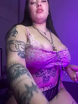 cherryxxox online show from June 2026 03:25:01 AM