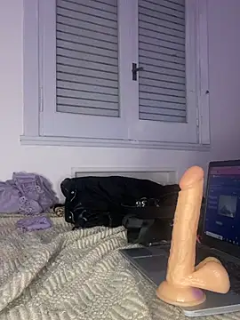 cherryxxox online show from June 2026 04:35:02 AM