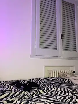 cherryxxox online show from July 2026 11:20:01 PM