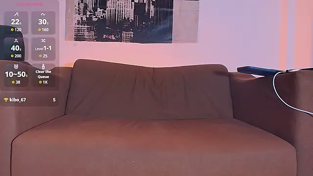 Regan 01 online show from June 2026 06:33:01 PM