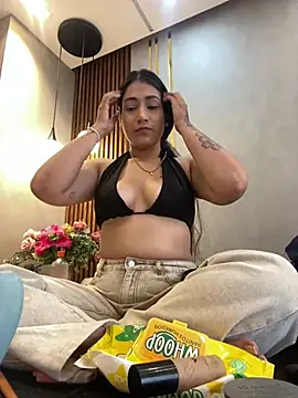 Hana-Parker online show from May 2026 08:06:01 PM