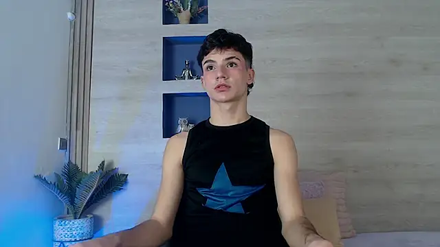 Logan Steel online show from July 2026 04:08:01 AM