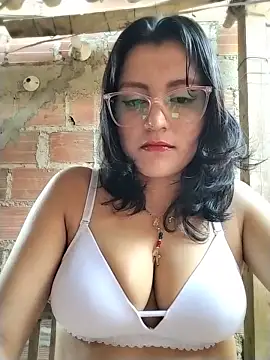 sienna elara online show from July 2026 11:49:02 AM