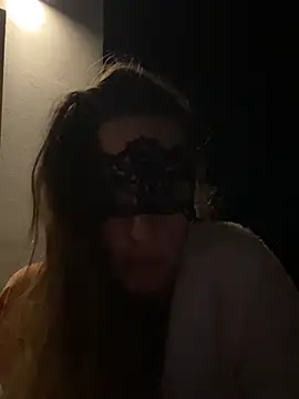 DutchyinSpain online show from May 2026 01:47:02 AM