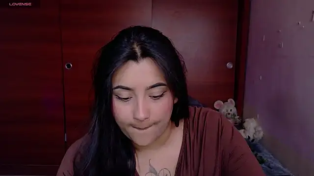 DEMONY SMOKER online show from July 2026 04:33:02 PM