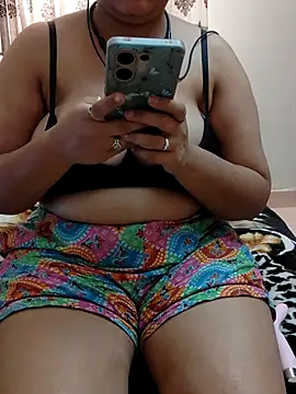 Aysha 69 online show from April 2026 05:32:02 AM