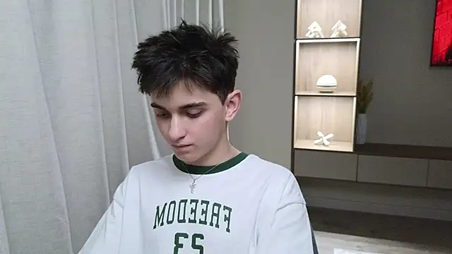 alexander 18 xxl online show from June 2026 01:06:02 PM