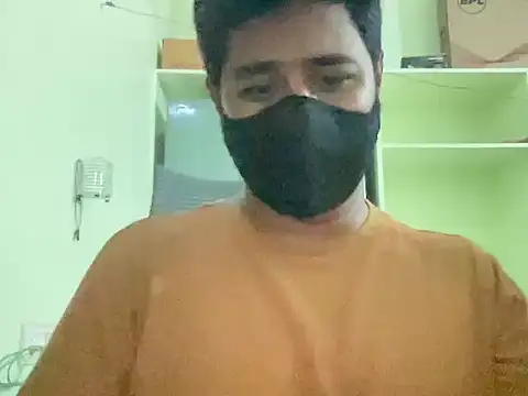 Snapshot of Mee_Baadshah chatting on April 2026 03:39:01 PM Mee Baadshah online show from April 2026 03:39:01 PM