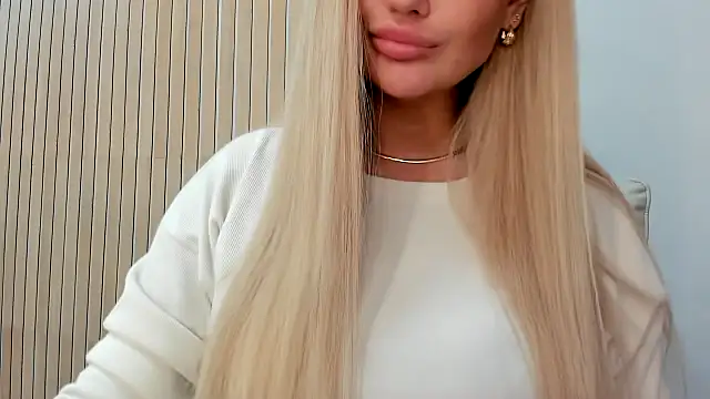 Snapshot of Anastaeisha chatting on April 2026 07:46:01 AM Anastaeisha online show from April 2026 07:46:01 AM