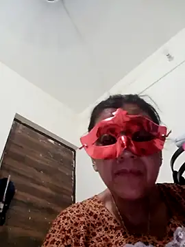 Snapshot of Charming-Cherry chatting on April 2026 08:13:02 PM Charming-Cherry online show from April 2026 08:13:02 PM