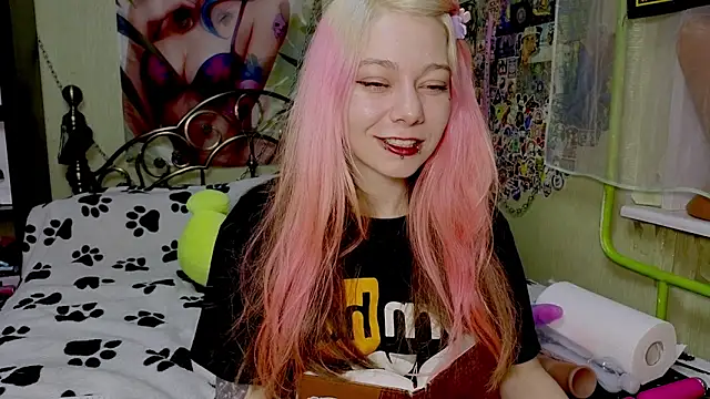 Sansarella online show from March 2025 05:09:01 PM