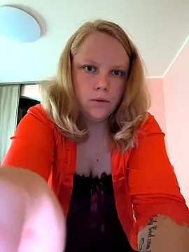 wildaurax online show from May 2026 07:16:02 AM